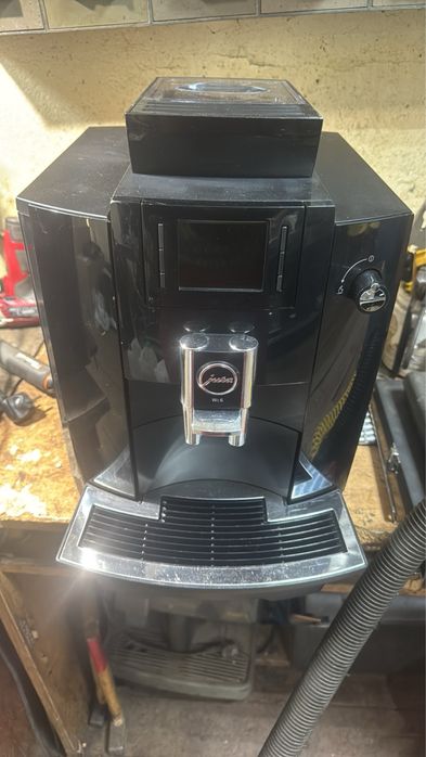 Кавомашина Jura WE6