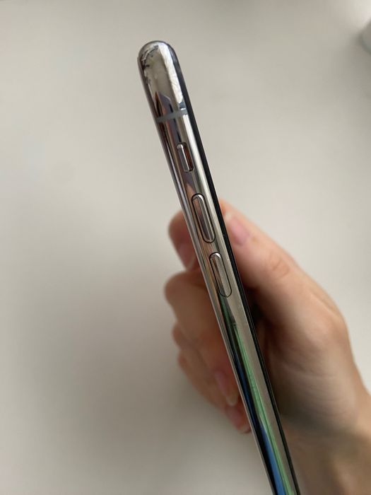 Apple iPhone X Silver - Não liga