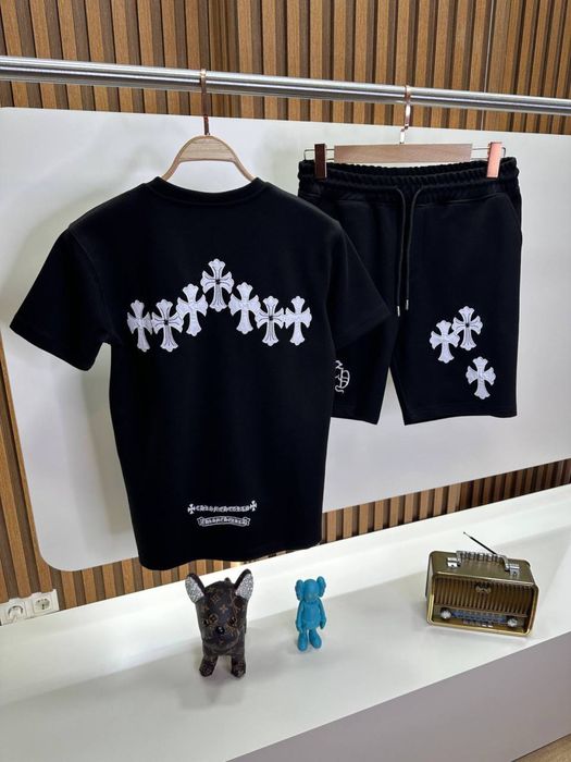 Літній костюм Chrome Hearts білий і чорний літній костюм хром хартс