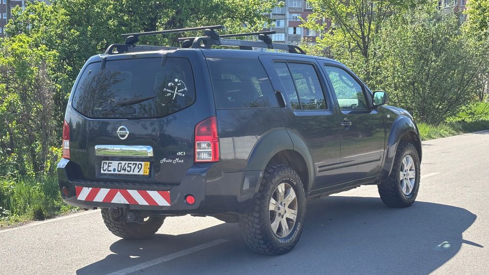 Nissan Pathfinder R51