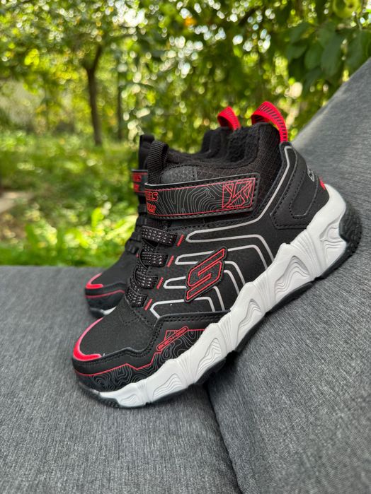 Детские кожаные ботинки на липучках Skechers Velocitrek 27/30/31/32/33/35р