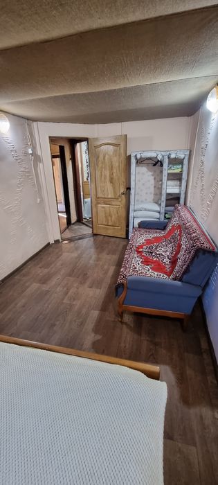 Будинок з Басейном на водосховищі для відпочинку та рибалки