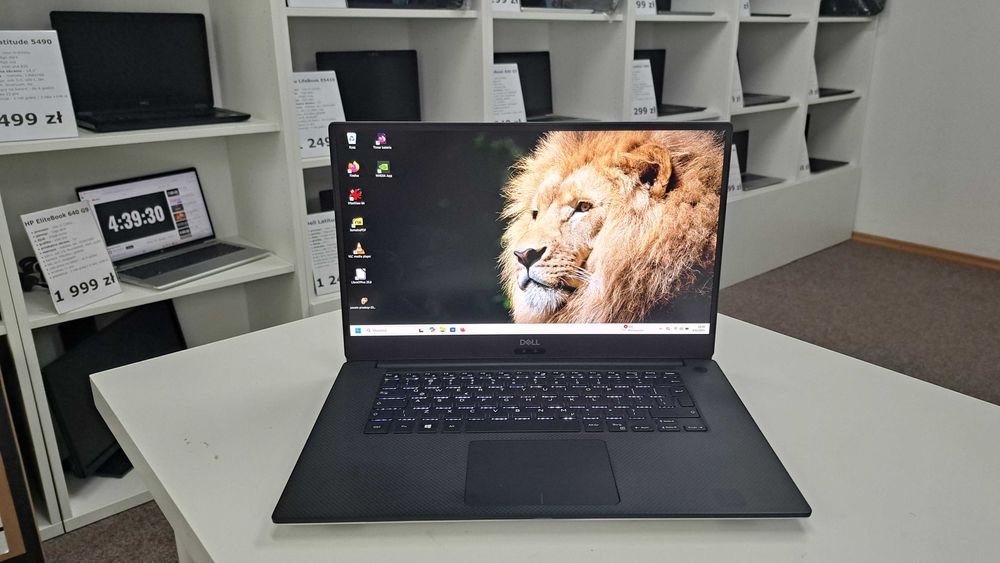 Zgrabny Dell Precision 5540 15" i5 32GB 1TB SSD nVidia 4K Dotyk IPS
