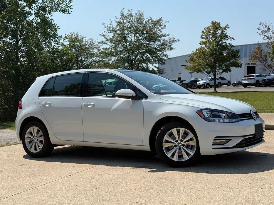 Volkswagen Golf S      2019