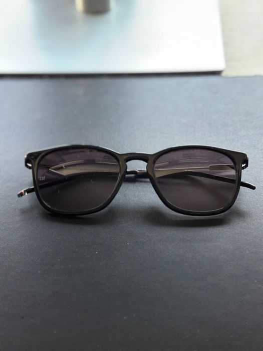 Okulary przeciwsłoneczne Tommy Hilfiger
