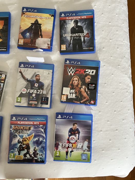 Jogos PS4 - vendo individualmente ou em lote