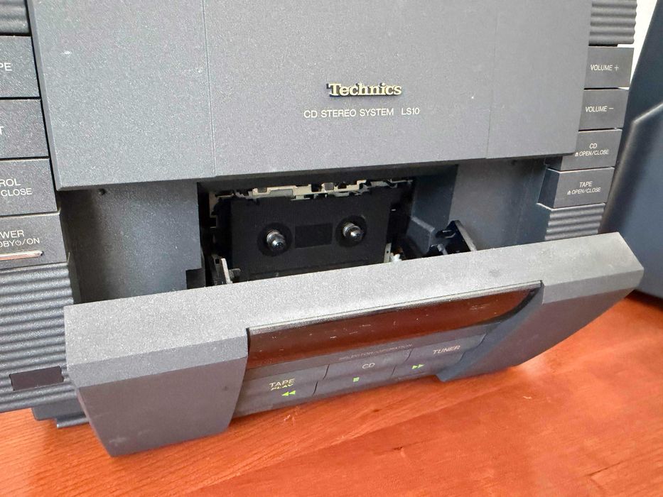 Technics CD Stereo System LS10