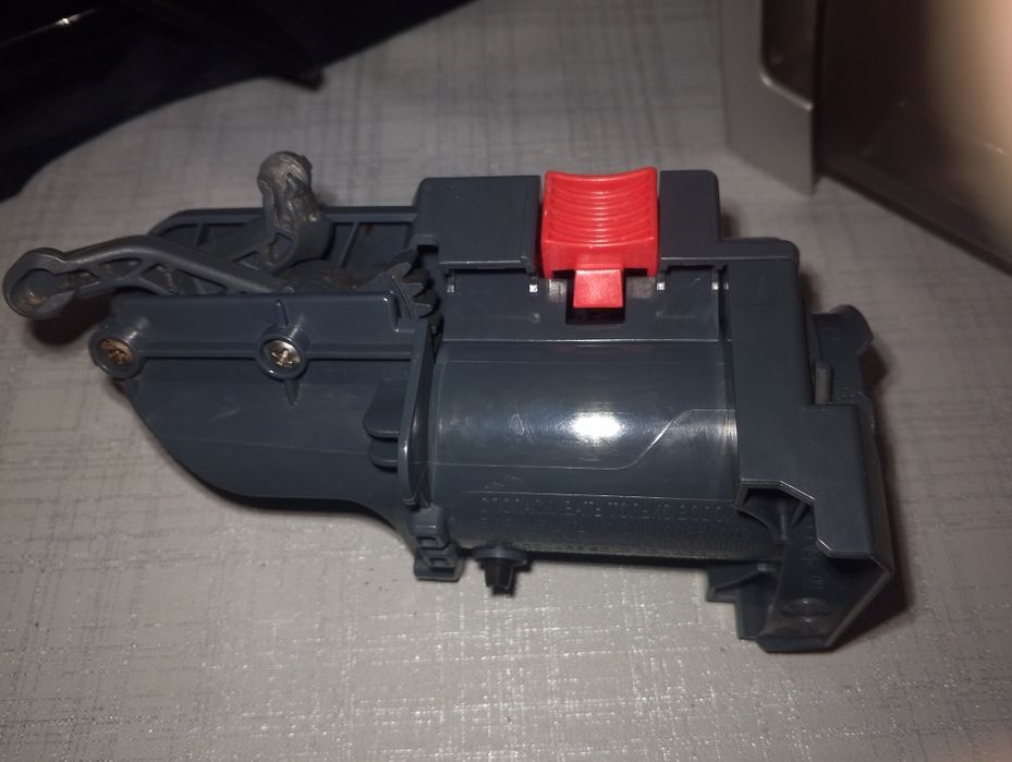 Ekspres ciśnieniowy DeLonghi