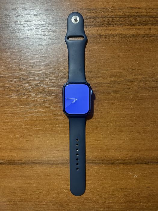 Apple watch series 7 45мм 64gb продам терміново