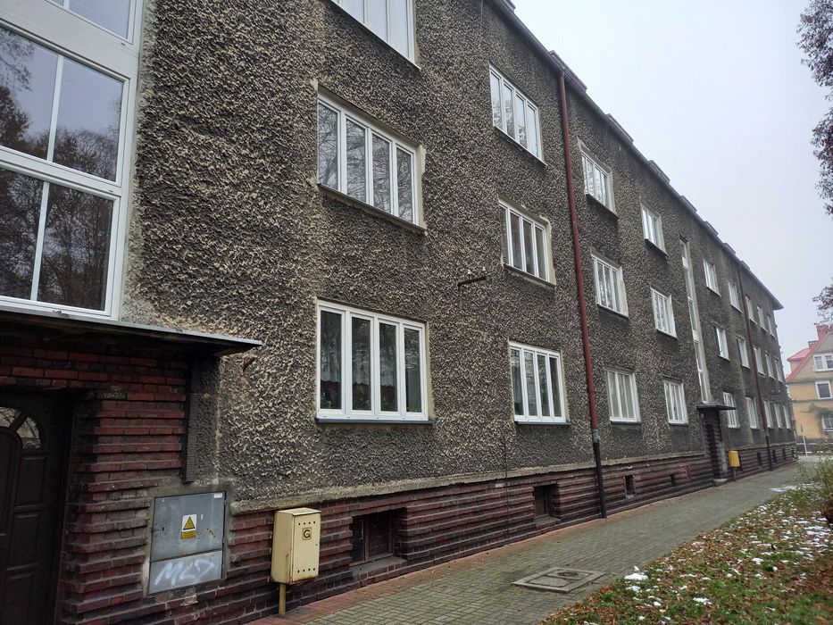 Duże 4-pokojowe mieszkanie w kamienicy: dwustronne, rozkładowe, 100m2 Racibórz BEZ POŚREDNIKÓW