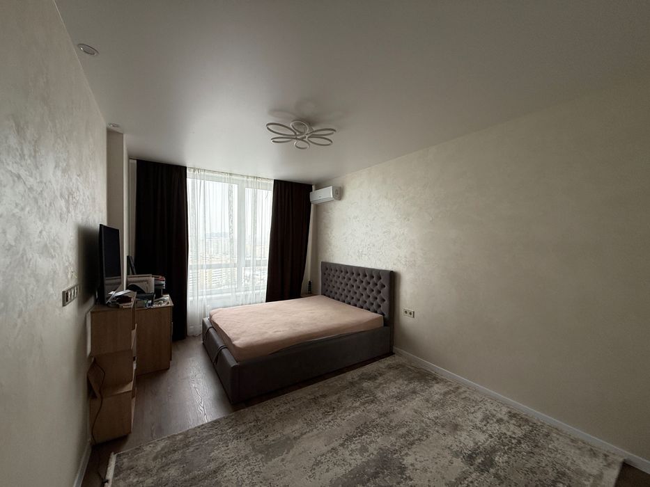 Київ, 1-кімнатна квартира з ремонтом, ЖК Медовий, з меблями