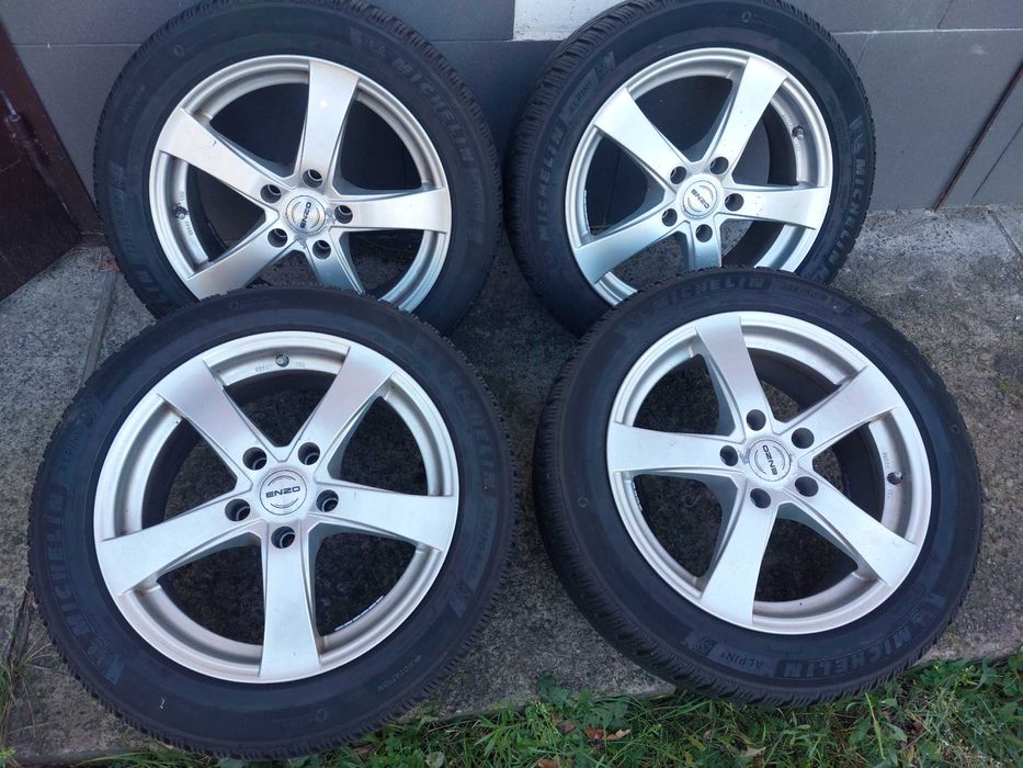 Зимова гума Michelin на дисках 225/50 r17 5 ×120
