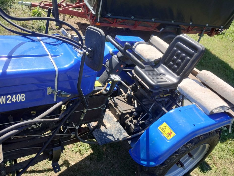 Продам трактор dw 240B ременний 24кс в ідеальному стані
