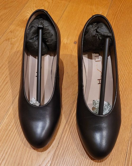 Sapatos de senhora, UNISA, novos, tam.35