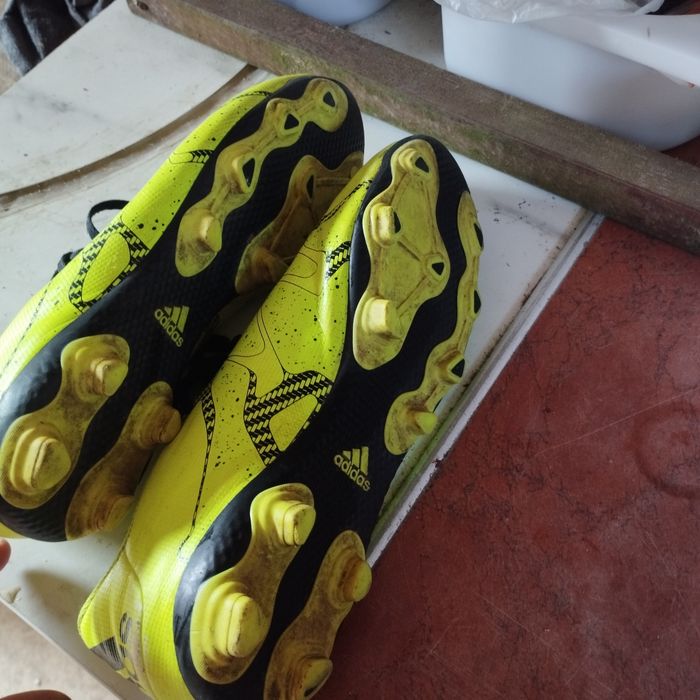 Buty sportowe chłopięce