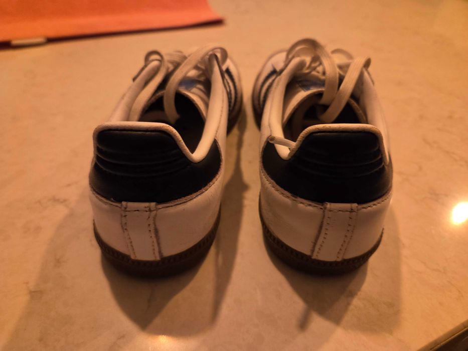 Adidas Samba de criança em bom estado