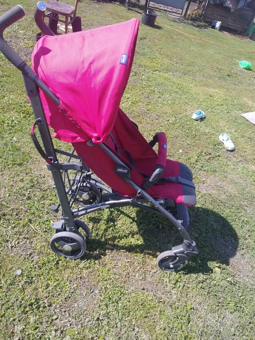 Улюблена дитяча прогулянкова коляска