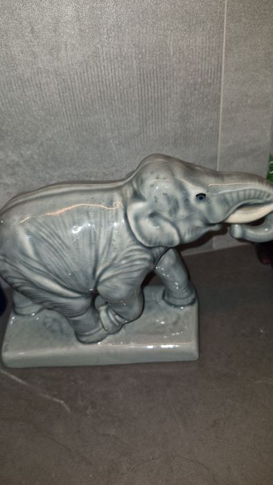 Słoń figurka porcelanowa