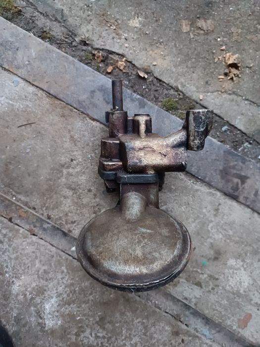 Масляный насос ГАЗ 24