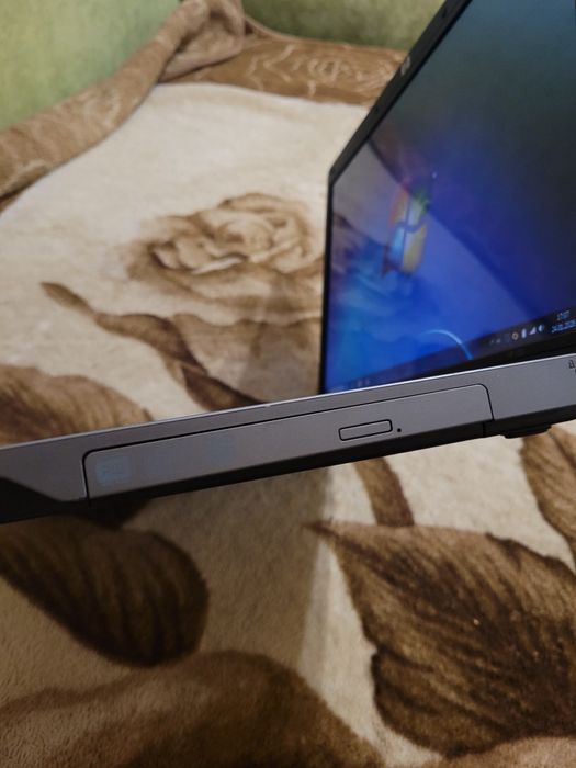 Ноутбук hp 530 ОЗУ 4gb