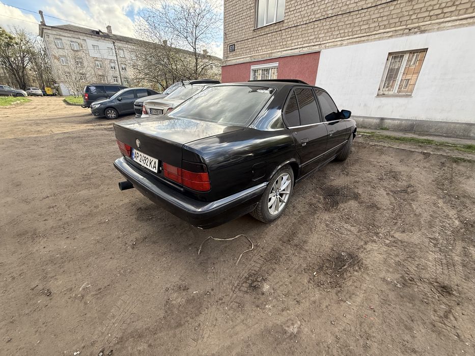 Продам БМВ е34 м20б25