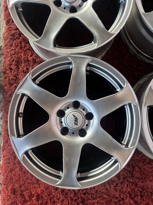 Volkswagen tiguan touran passat Mercedes Audi Skoda R17 5x112