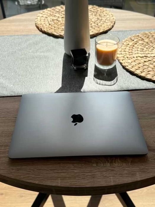 MacBook Air M1 2020 8GB 256GB SSD Szary