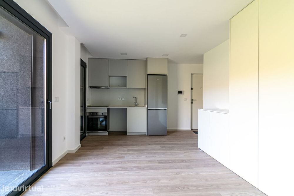 Apartamento T1+1 Arrendamento em Nogueiró e Tenões,Braga