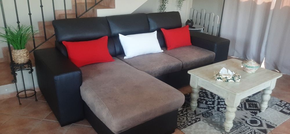 Sofá de 3 lugares, cama