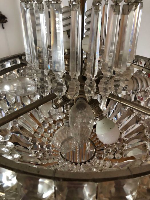 Candeeiro / Lustre de cristal impecável e de excelente qualidade