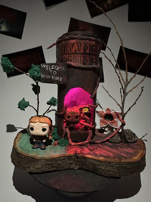 Stranger Things - діорама, фігурки, Дивні дива, Подарунок