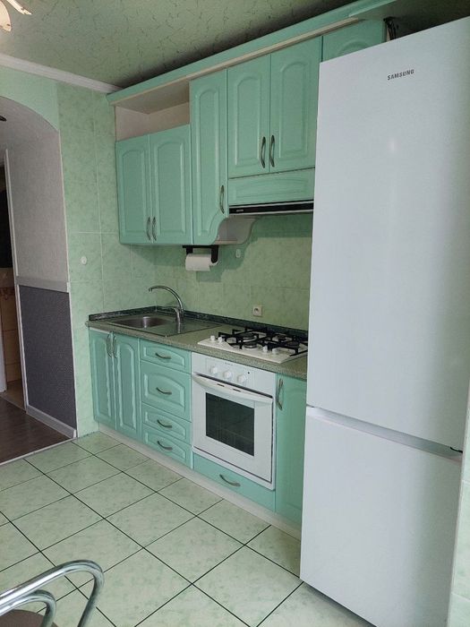 Оренда 3-кім. квартири 73 м.кв., в. Стебницька