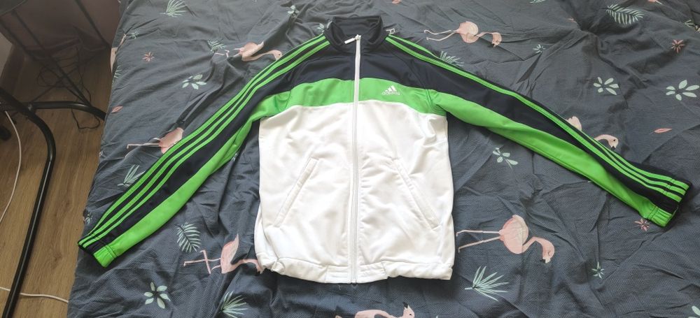 Jaskrawa Bluza Adidas