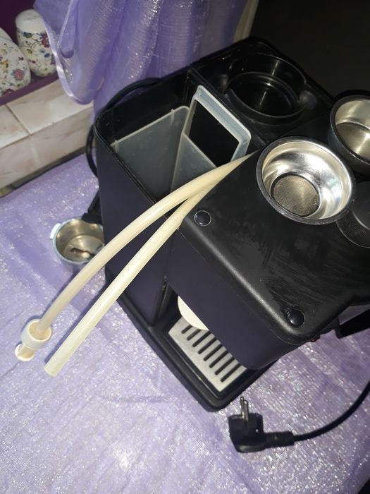 Кофемашина  DELONGI Італія оригінал