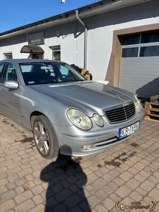 Sprzedam Mercedes Benz E270 CDI