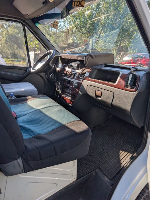 Mercedes sprinter   18 місць