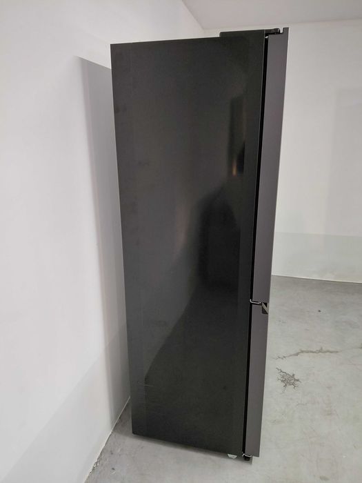 Lodówka Candy CFQQ5T817EPS Pełny No Frost 181,5cm Inox