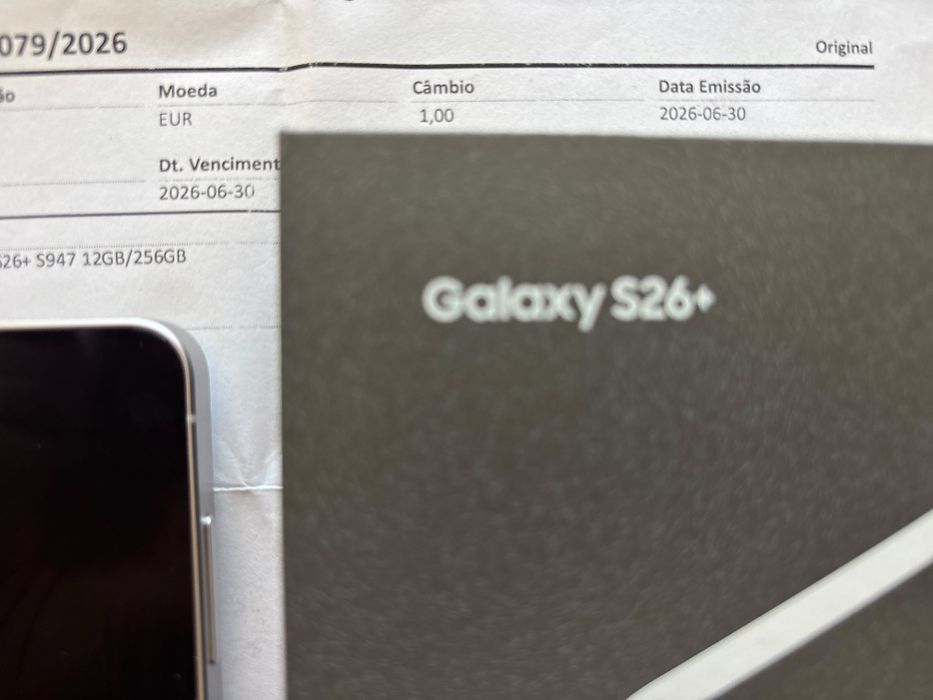 Samsung Galaxy S26+ (com garantia)