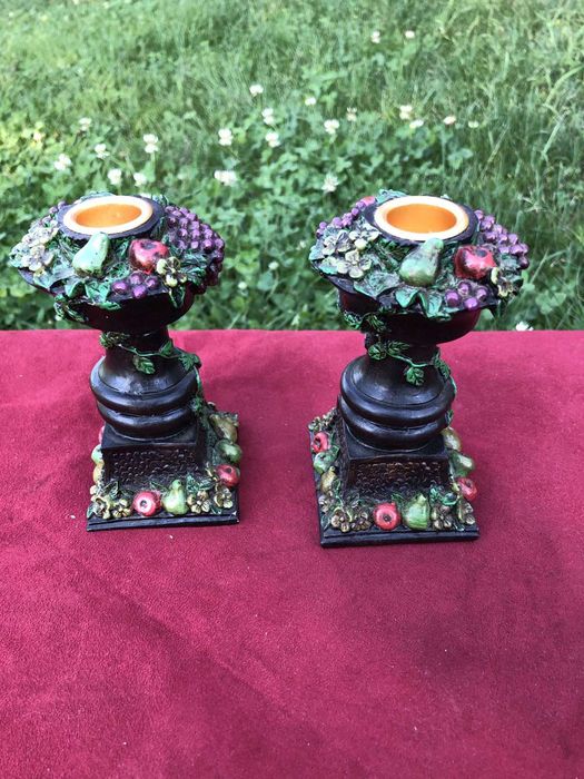 Подсвечники ручной работы с фруктами.