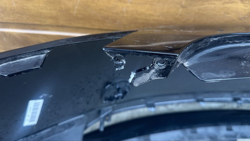 Бампер передній tesla model 3 highland