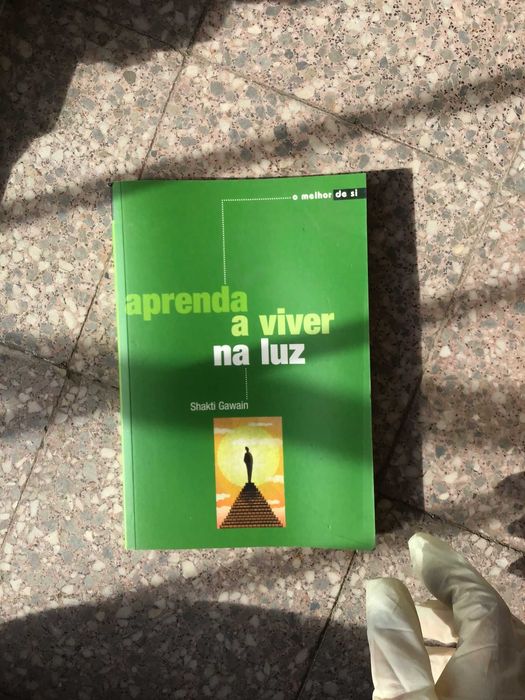livro aprenda a viver na luz