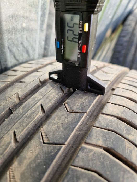 Opony letnie 4szt Continental 205/55 R17 95V