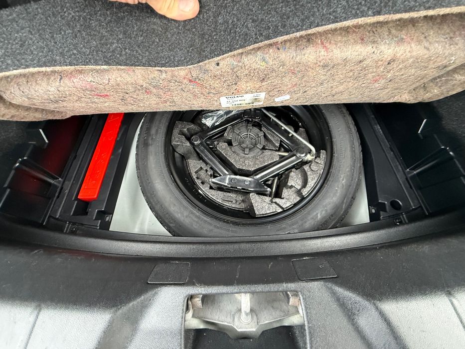 Volvo V-40 Cross Country