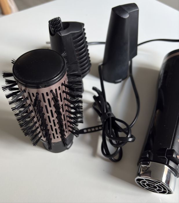 Lokówko-suszarka obrotowa BABYLISS AS200E