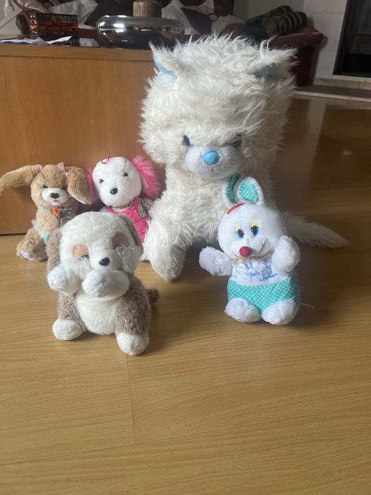 5 peluches em bom estaso