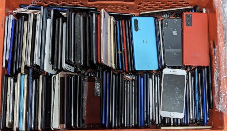 Лот смартфонов всі робочи