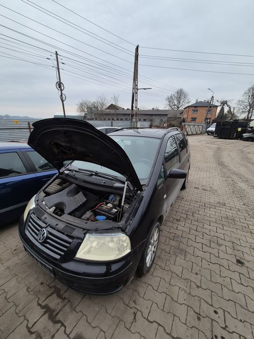 VW Sharan 1.8 t na części