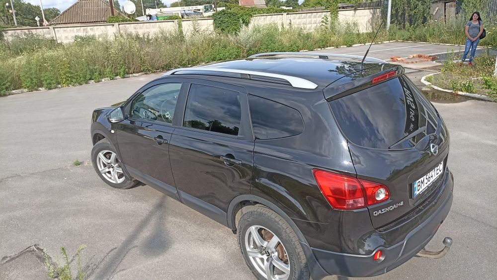 Nissan Qashqai+2