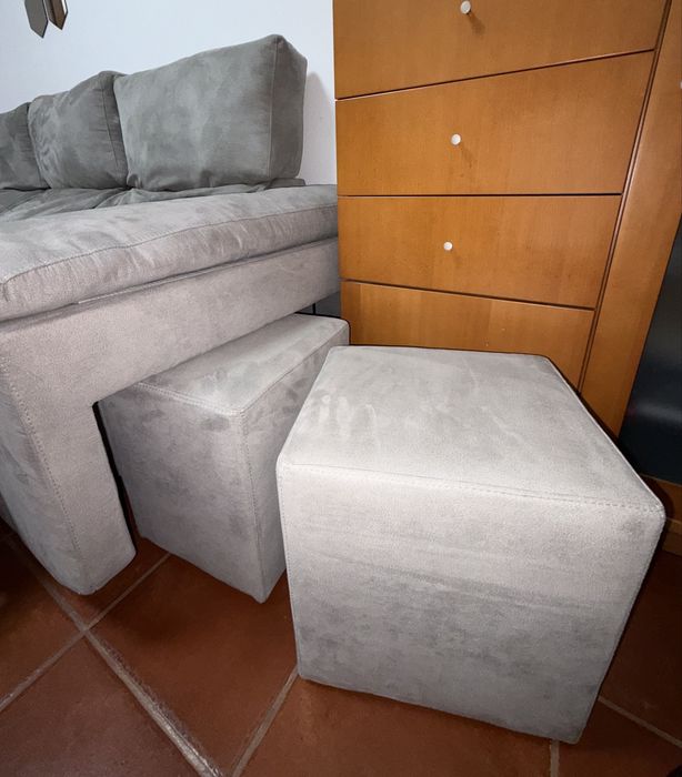 Vendo Sofá Usado - Preço Negociável
