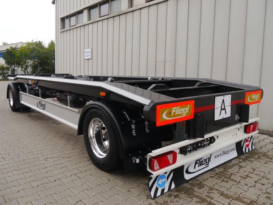Fliegl ZWP 180 MEGA  przyczepa do Hakowca do przewozu kontenerów Rolkowych